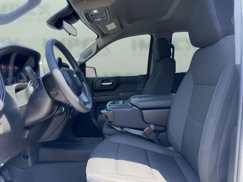 Used 2024 Chevrolet Silverado 1500 Custom AWD/4WD image 17