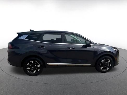 Used 2026 Kia Sportage LX FWD image 13