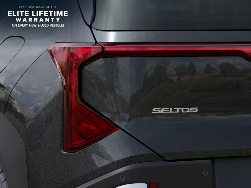 New 2027 Kia Seltos S FWD image 12