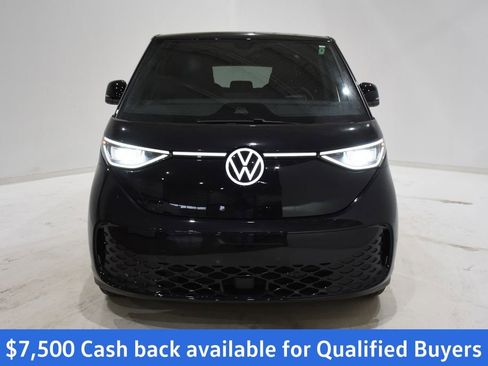 New 2025 Volkswagen ID. Buzz Pro S image 2