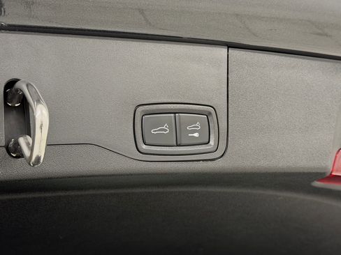 Certified 2023 Porsche Taycan 4 Cross Turismo image 56