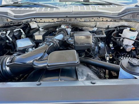 Used 2021 Ford F250 XLT image 36