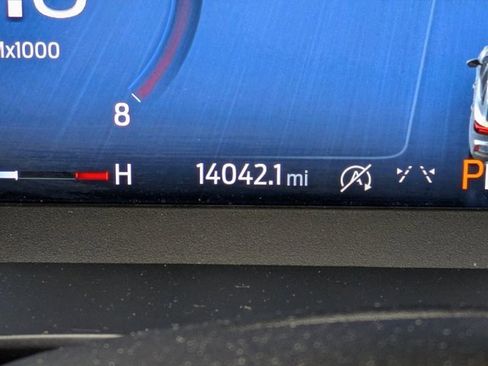 Certified 2023 Ford Escape Platinum image 26