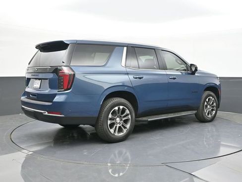 New 2026 Chevrolet Tahoe LS w/ LPO, Dark Essentials Package AWD/4WD image 10