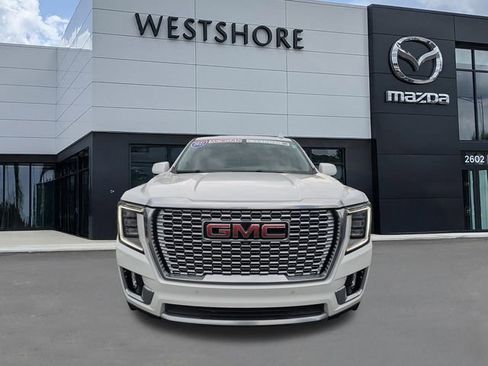 Used 2021 GMC Yukon Denali w/ Denali Premium Package image 7