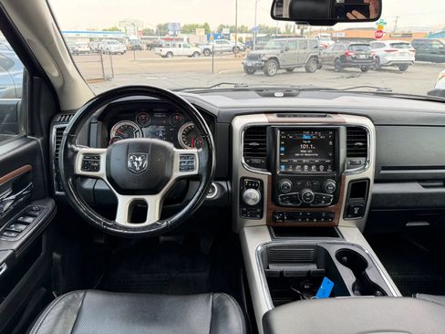 Used 2017 RAM 1500 Laramie AWD/4WD image 22