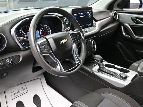 Used 2024 Chevrolet Blazer LT w/ Convenience Package FWD image 14