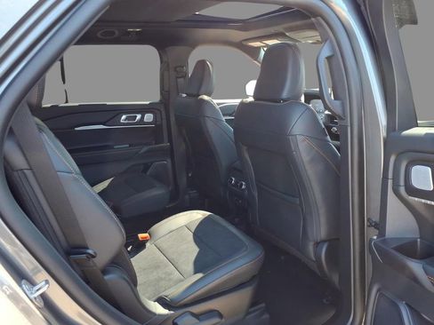 New 2026 Ford Explorer Tremor image 11