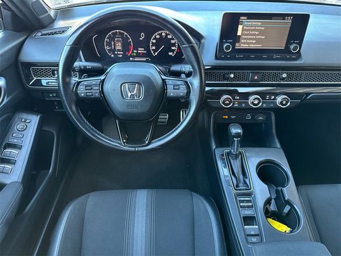 Used 2023 Honda Civic Sport image 19
