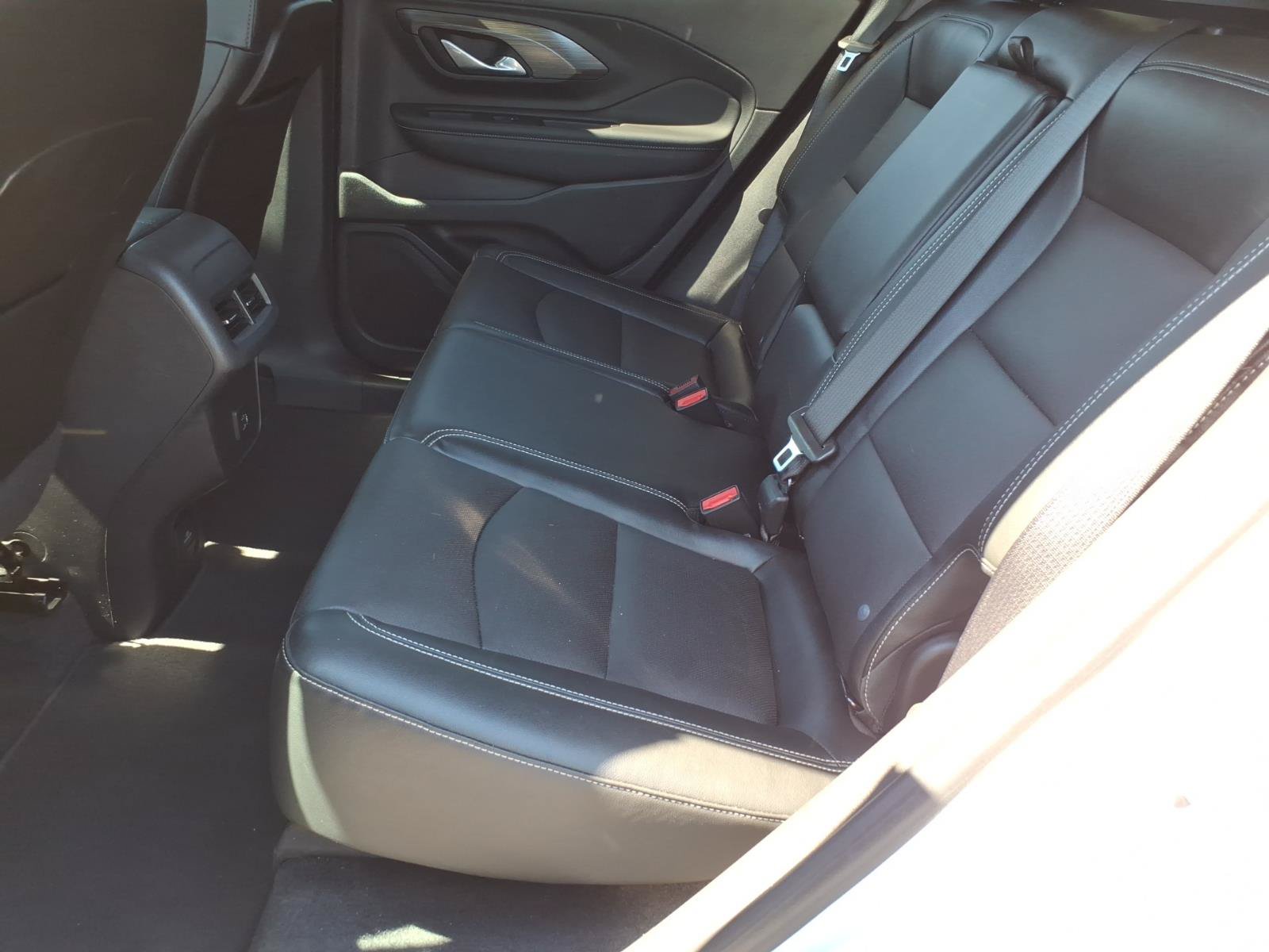 Certified 2023 GMC Terrain SLT w/ Elevation Edition FWD image 10