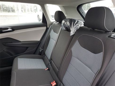 New 2026 Volkswagen Taos S image 8