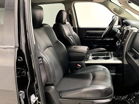 Used 2017 RAM 1500 Sport image 31