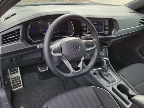 Used 2023 Volkswagen Jetta Sport image 21