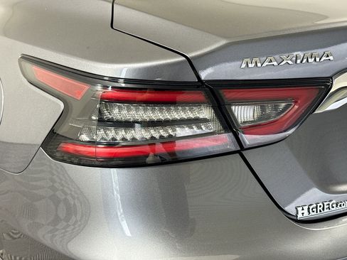 Used 2021 Nissan Maxima 3.5 SV w/ Floor Mat Group FWD image 36