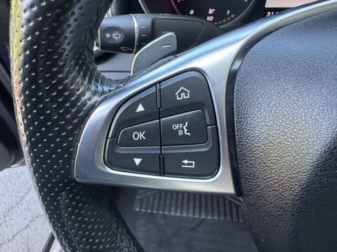 Used 2015 Mercedes-Benz C 400 4MATIC image 25