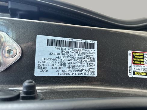 Used 2023 Honda Odyssey Elite image 25
