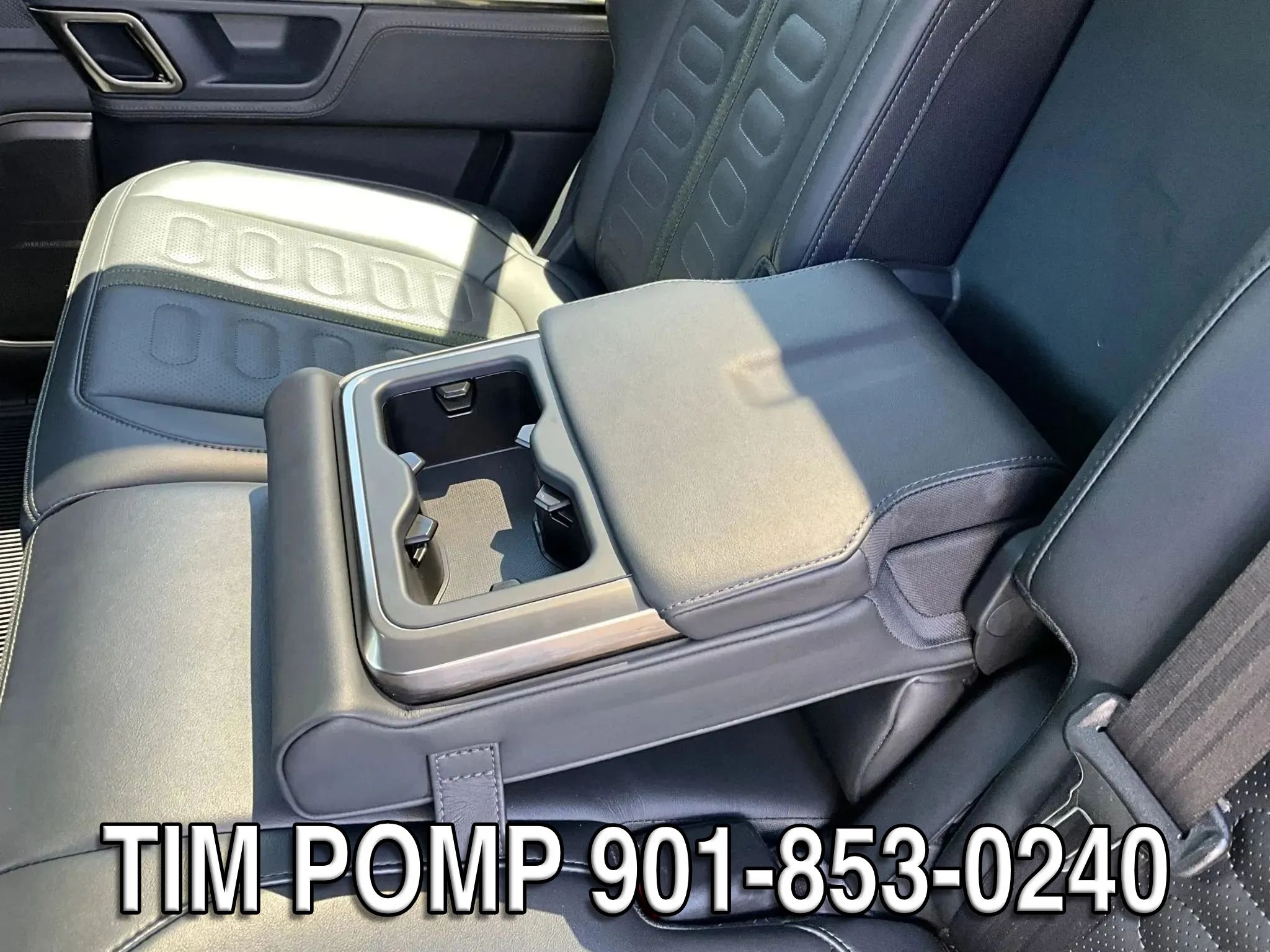 Used 2023 Rivian R1S Adventure Quad AWD/4WD image 16