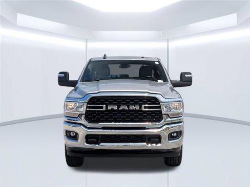 Used 2024 RAM 2500 Big Horn AWD/4WD image 11