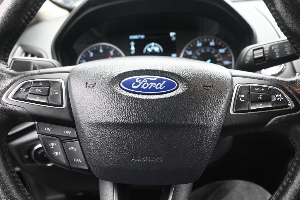 Used 2019 Ford EcoSport SE w/ SE Convenience Package FWD image 18