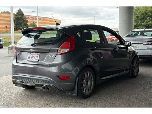 Used 2018 Ford Fiesta ST FWD image 5