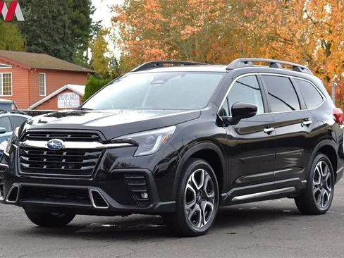 Used 2024 Subaru Ascent Touring AWD/4WD image 8