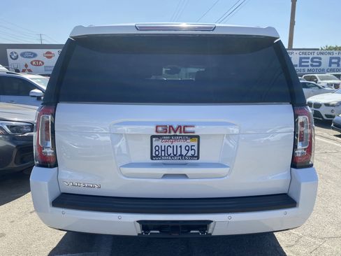 Used 2019 GMC Yukon SLT image 9