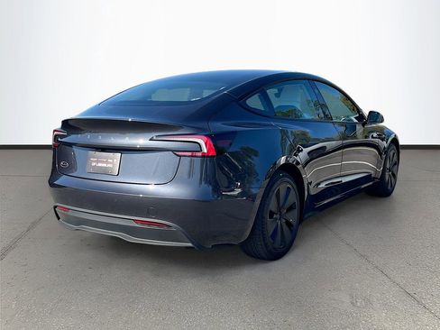Used 2025 Tesla Model 3 Long Range image 7
