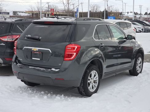 Used 2017 Chevrolet Equinox LT image 7