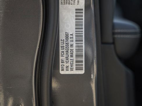 New 2025 Jeep Grand Cherokee Laredo X image 37