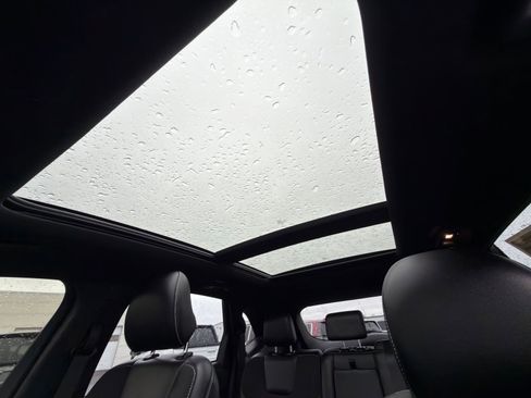 Used 2019 Ford Edge ST w/ Equipment Group 401A image 31