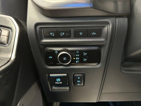 Used 2024 Ford F150 Platinum AWD/4WD image 23