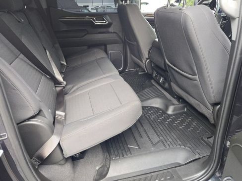 Certified 2024 Chevrolet Silverado 1500 LT AWD/4WD image 19