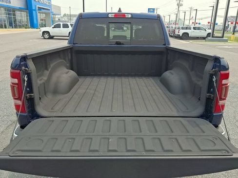 Used 2020 RAM 1500 Laramie AWD/4WD image 29