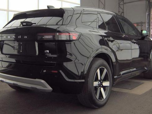 Used 2024 Honda Prologue Touring image 2