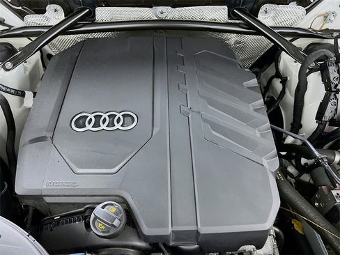 Used 2023 Audi Q5 2.0T Premium w/ Convenience Package image 28