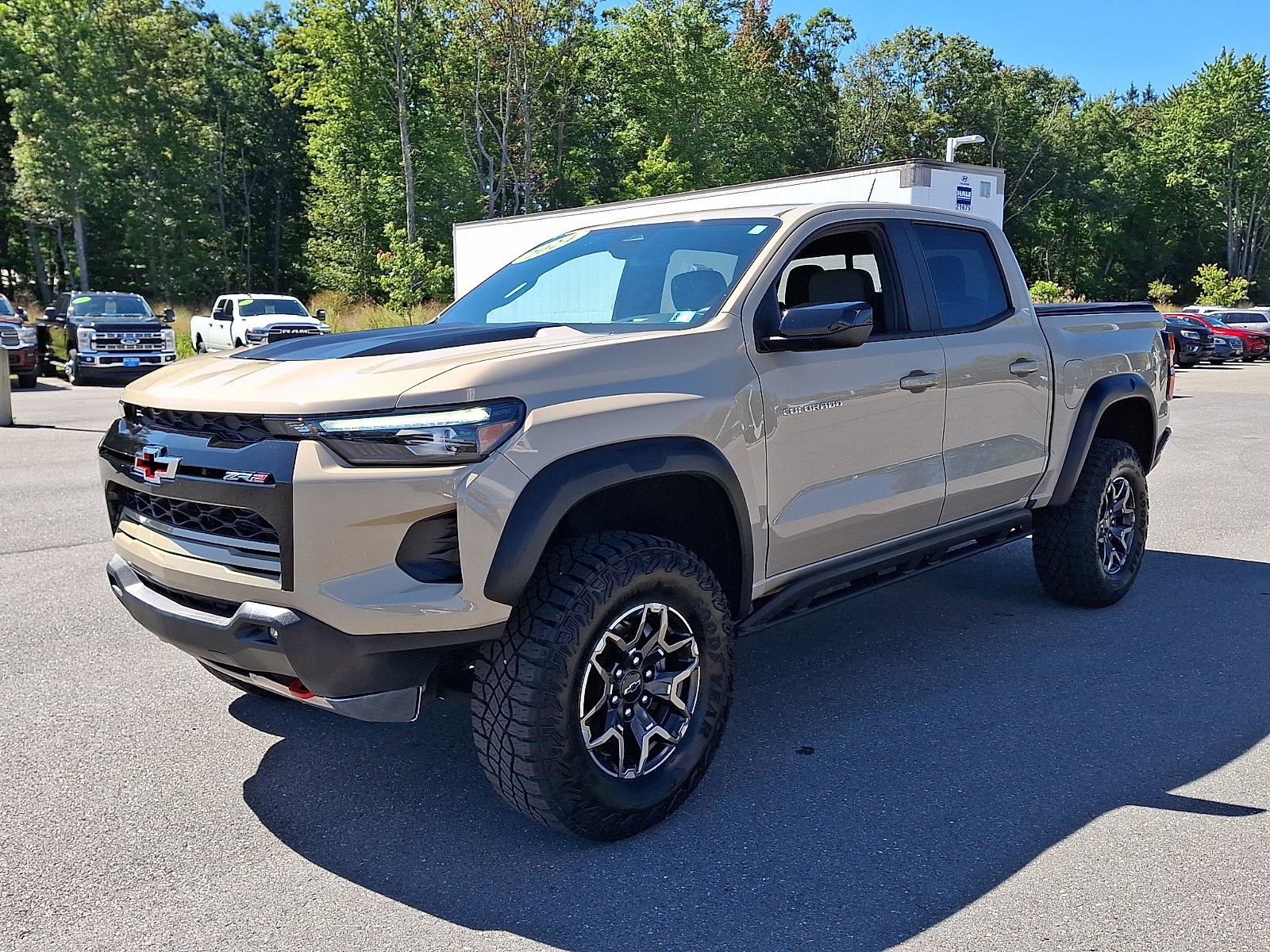 Certified 2024 Chevrolet Colorado ZR2 AWD/4WD image 3