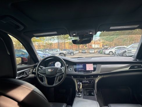 Used 2019 Cadillac CT6 V w/ Driver Assist Package image 9