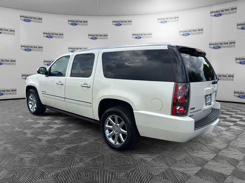 Used 2012 GMC Yukon XL Denali AWD/4WD image 3