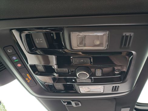 New 2026 Chevrolet Tahoe High Country image 25