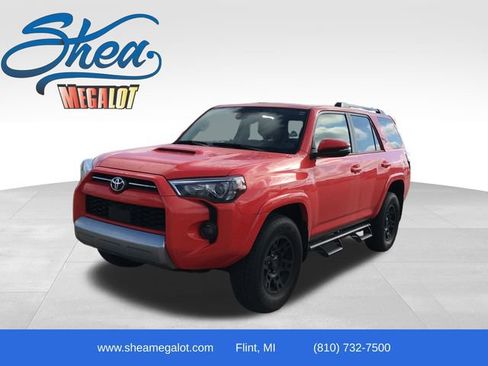 Used 2024 Toyota 4Runner TRD Off-Road Premium w/ Off Road Premium Plus Package AWD/4WD image 1