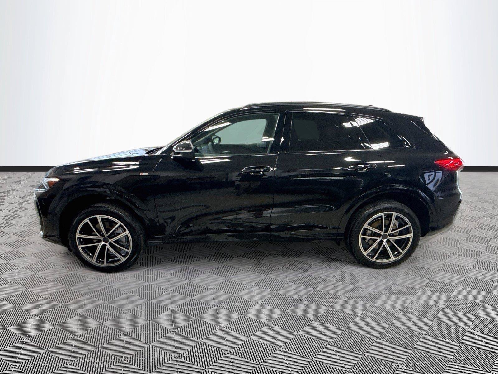 New 2026 Audi Q5 Premium AWD/4WD image 4