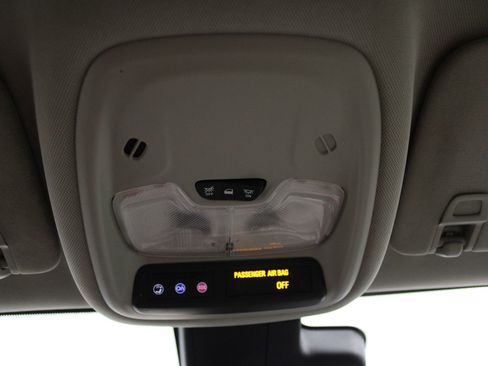 Used 2021 Buick Encore GX Preferred FWD image 32