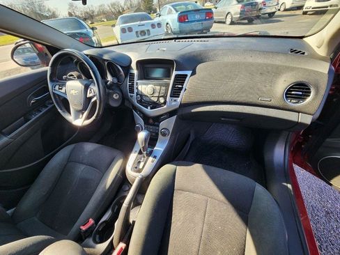 Used 2011 Chevrolet Cruze LT image 15