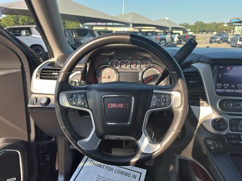 Used 2016 GMC Yukon SLT w/ Open Road Package RWD image 31