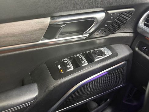 Used 2021 Kia Telluride SX w/ Nightfall Edition Package AWD/4WD image 11