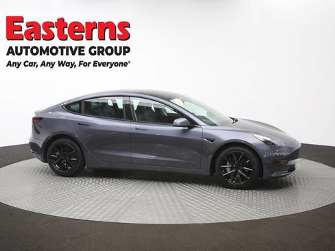 Used 2023 Tesla Model 3 Standard Range RWD image 40