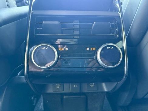 Used 2024 Land Rover Range Rover Sport Dynamic SE AWD/4WD image 27