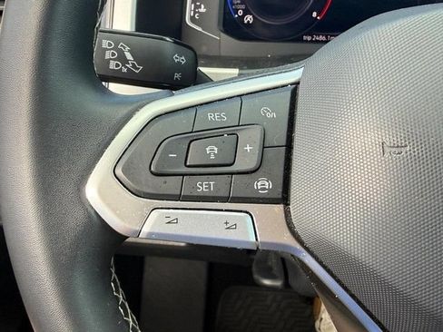 Used 2023 Volkswagen Atlas SE AWD/4WD image 14