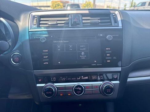 Used 2017 Subaru Outback 3.6R Touring w/ Popular Package #5A AWD/4WD image 18