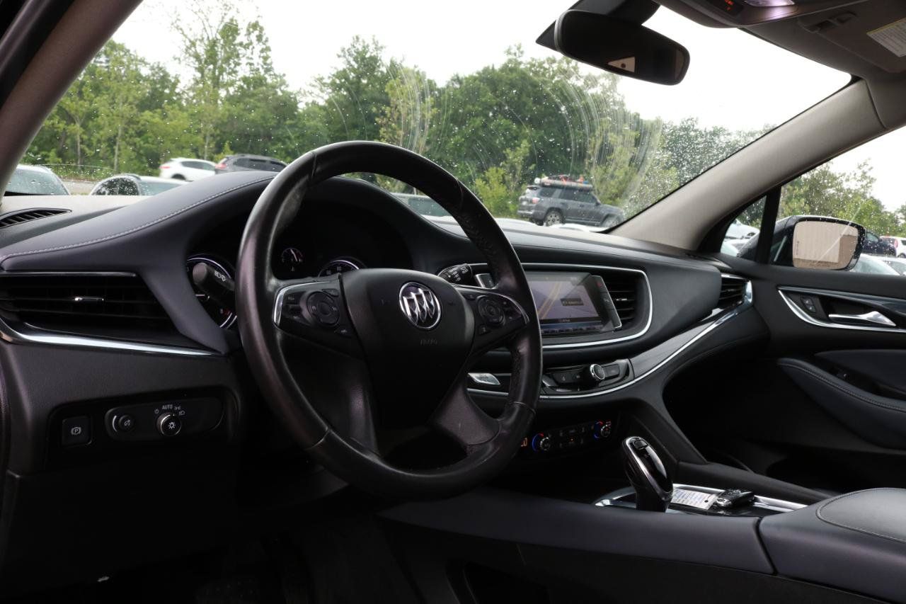 Used 2019 Buick Enclave Essence AWD/4WD image 22